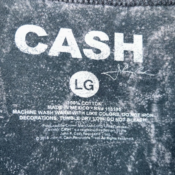 Johnny Cash Shirt Short Sleeve Graphic Acid Wash Band Tee Crewneck Pullover Top - Picture 5 of 8